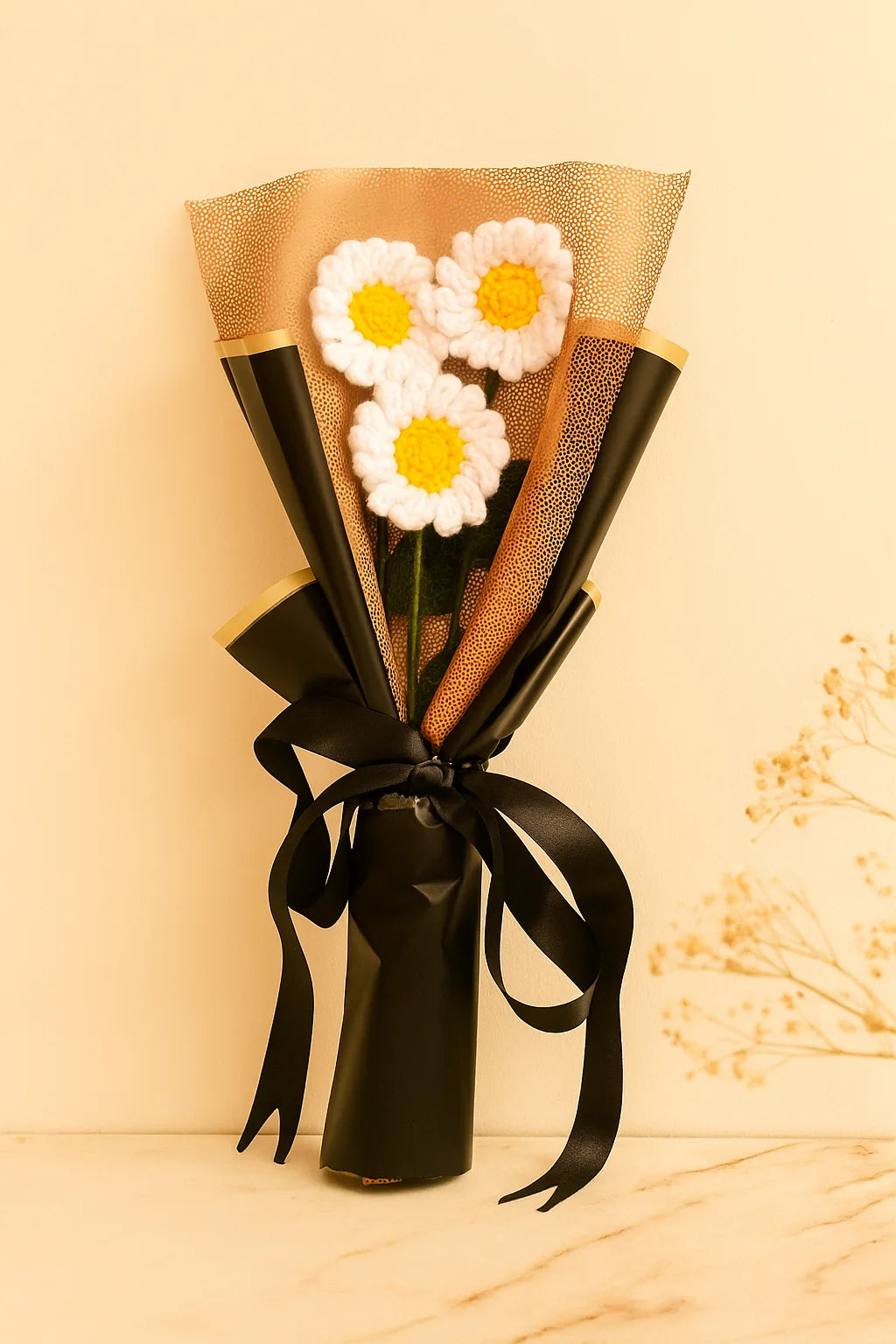 Mini crochet daisy bouquet with 3 small handmade white blooms – charming forever gift for birthdays, anniversaries, and home décor